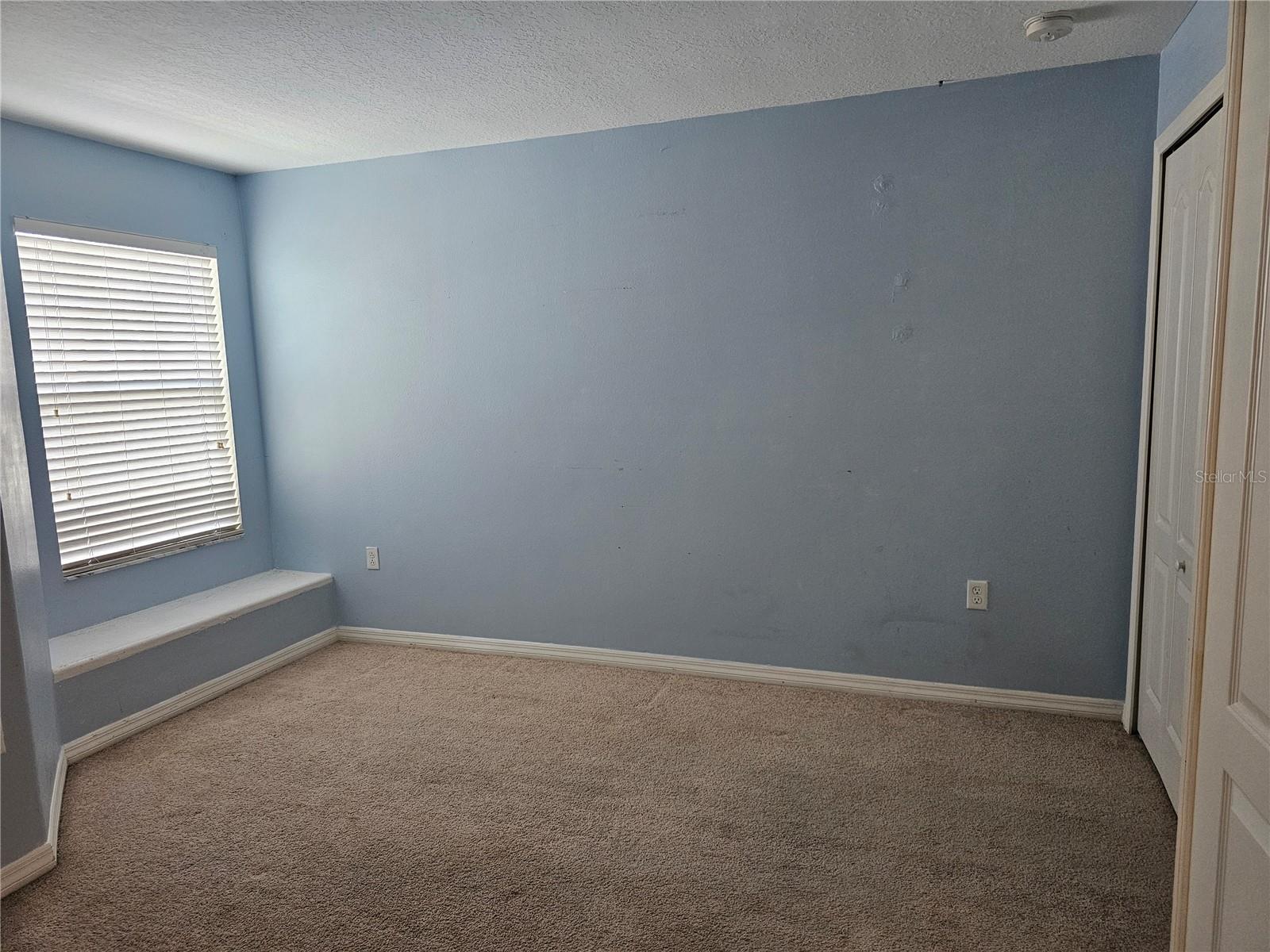 AUTUMNWOOD GROVE - Residential