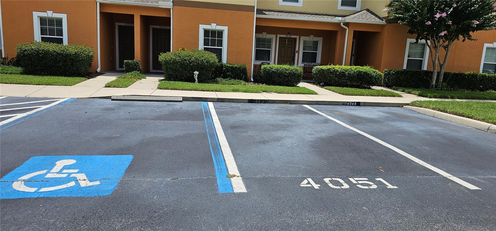 AUTUMNWOOD GROVE - Residential