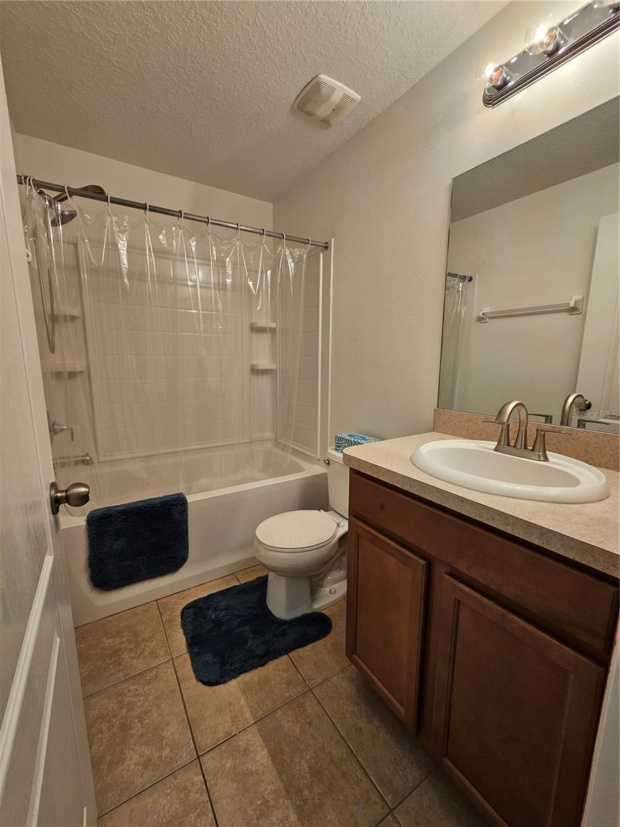 AUTUMNWOOD GROVE - Residential