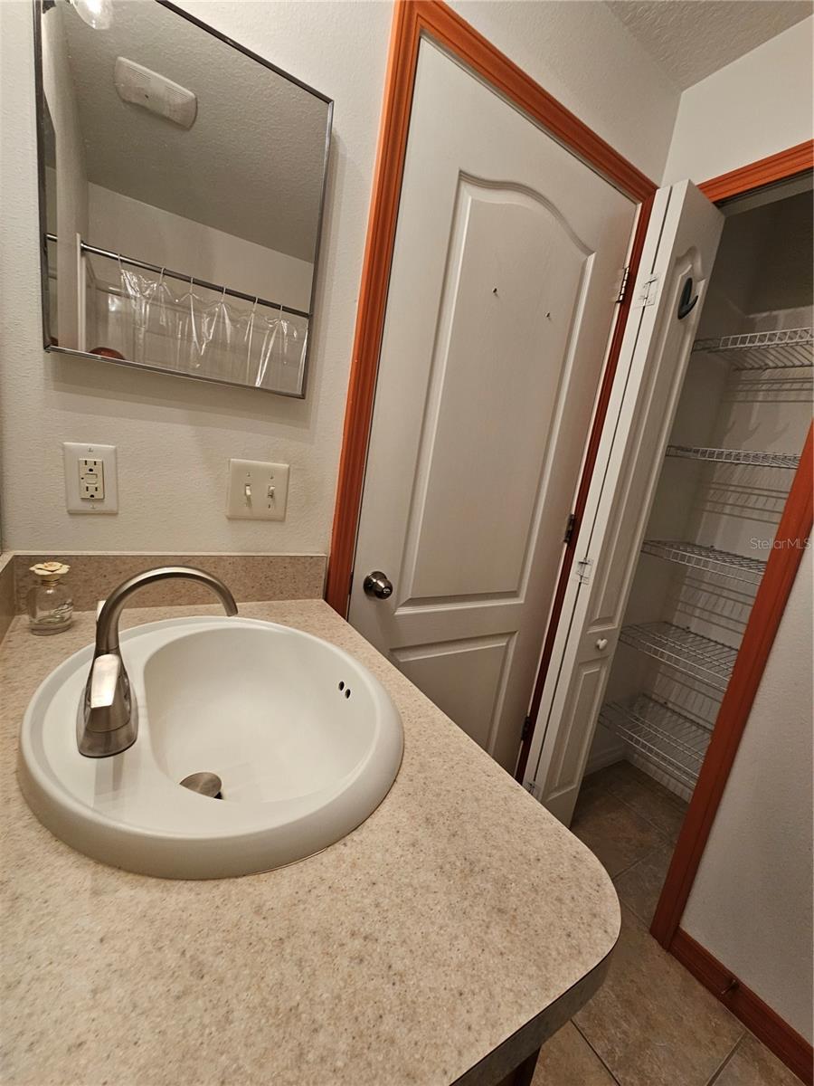 AUTUMNWOOD GROVE - Residential