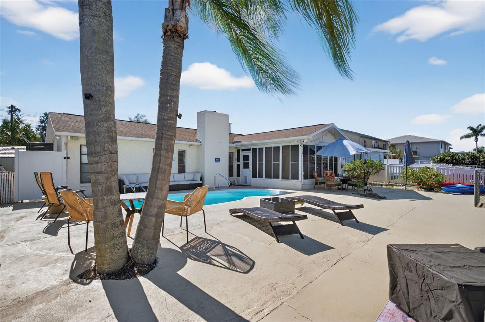 SEA PINES - Residential