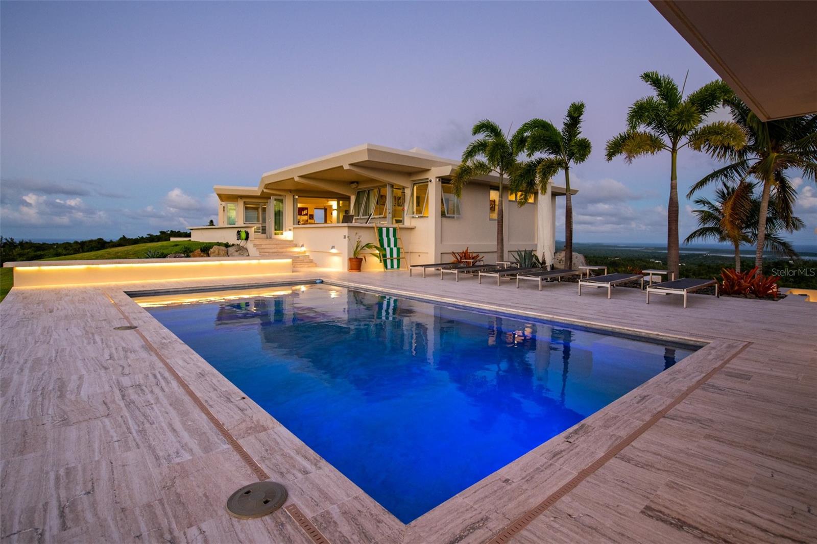 LA LLAVE SECTOR OF PUERTO REAL - Residential