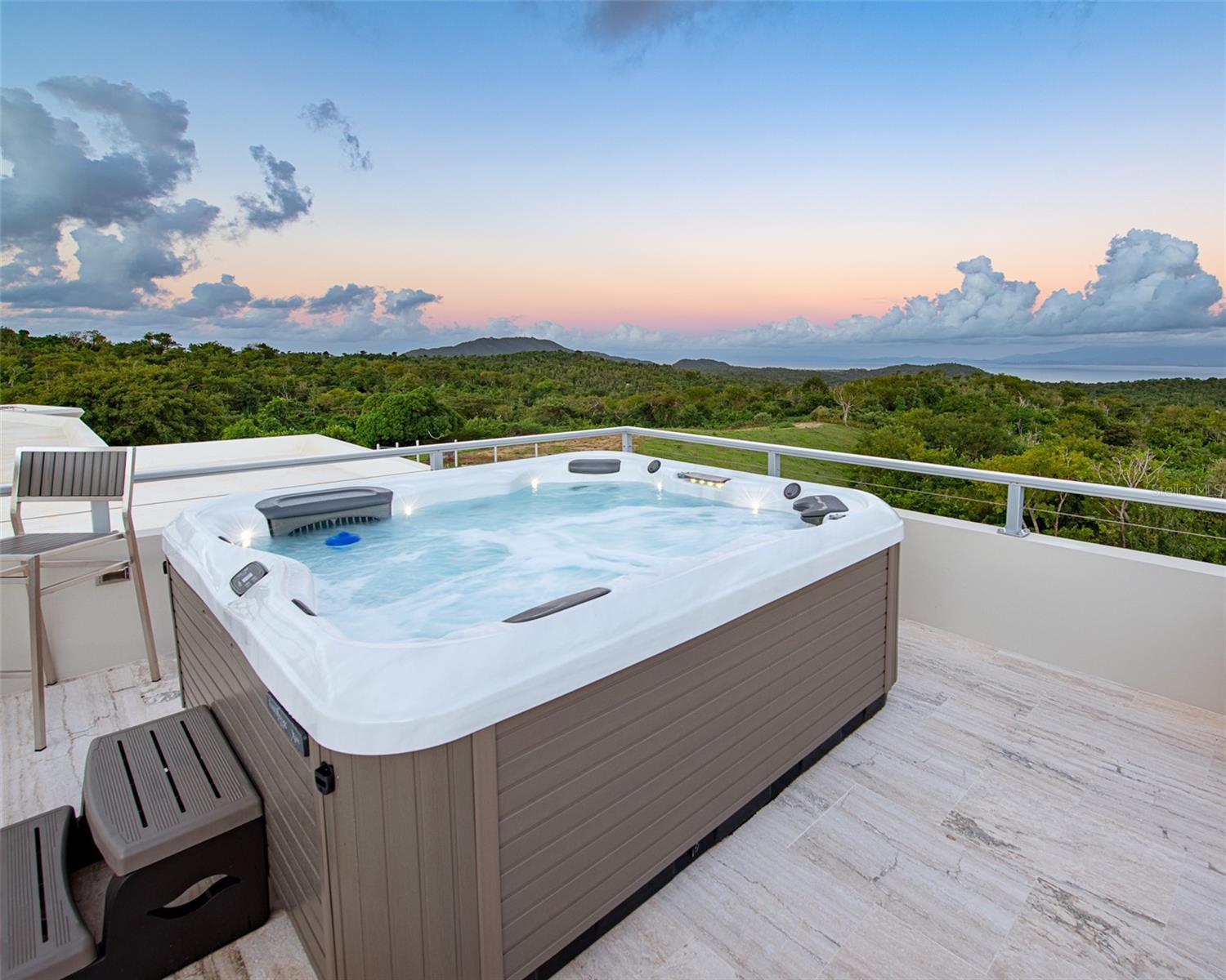 LA LLAVE SECTOR OF PUERTO REAL - Residential