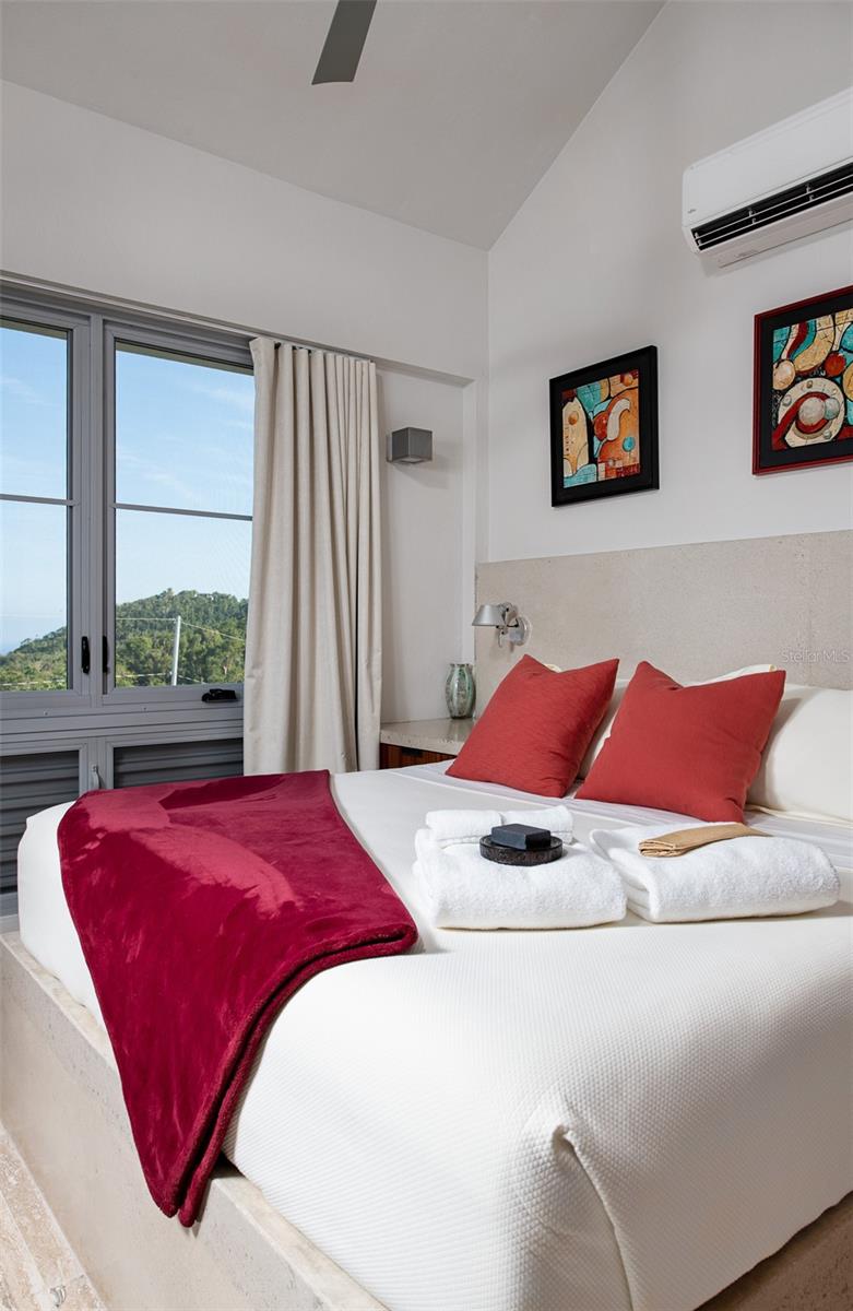 LA LLAVE SECTOR OF PUERTO REAL - Residential