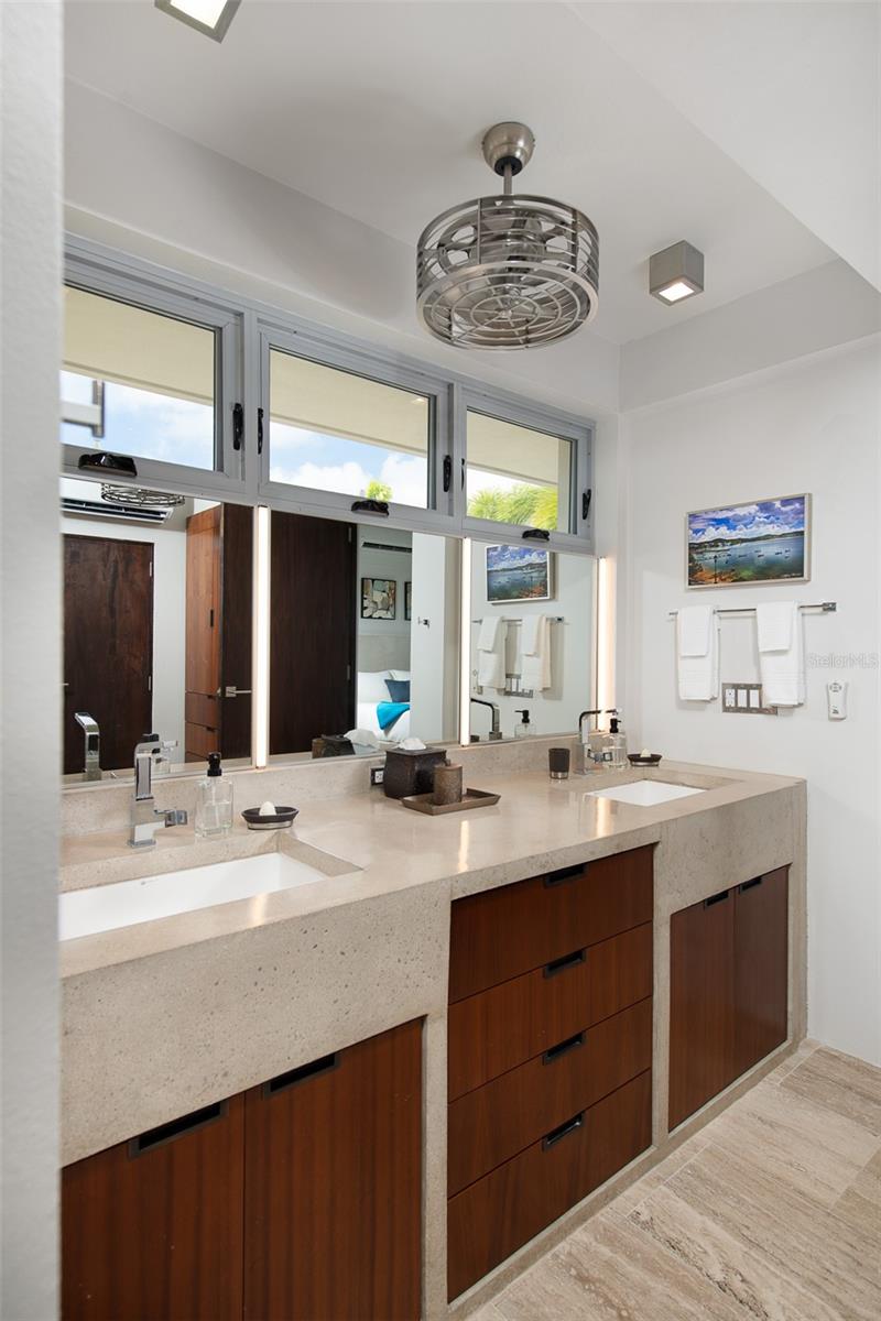 LA LLAVE SECTOR OF PUERTO REAL - Residential