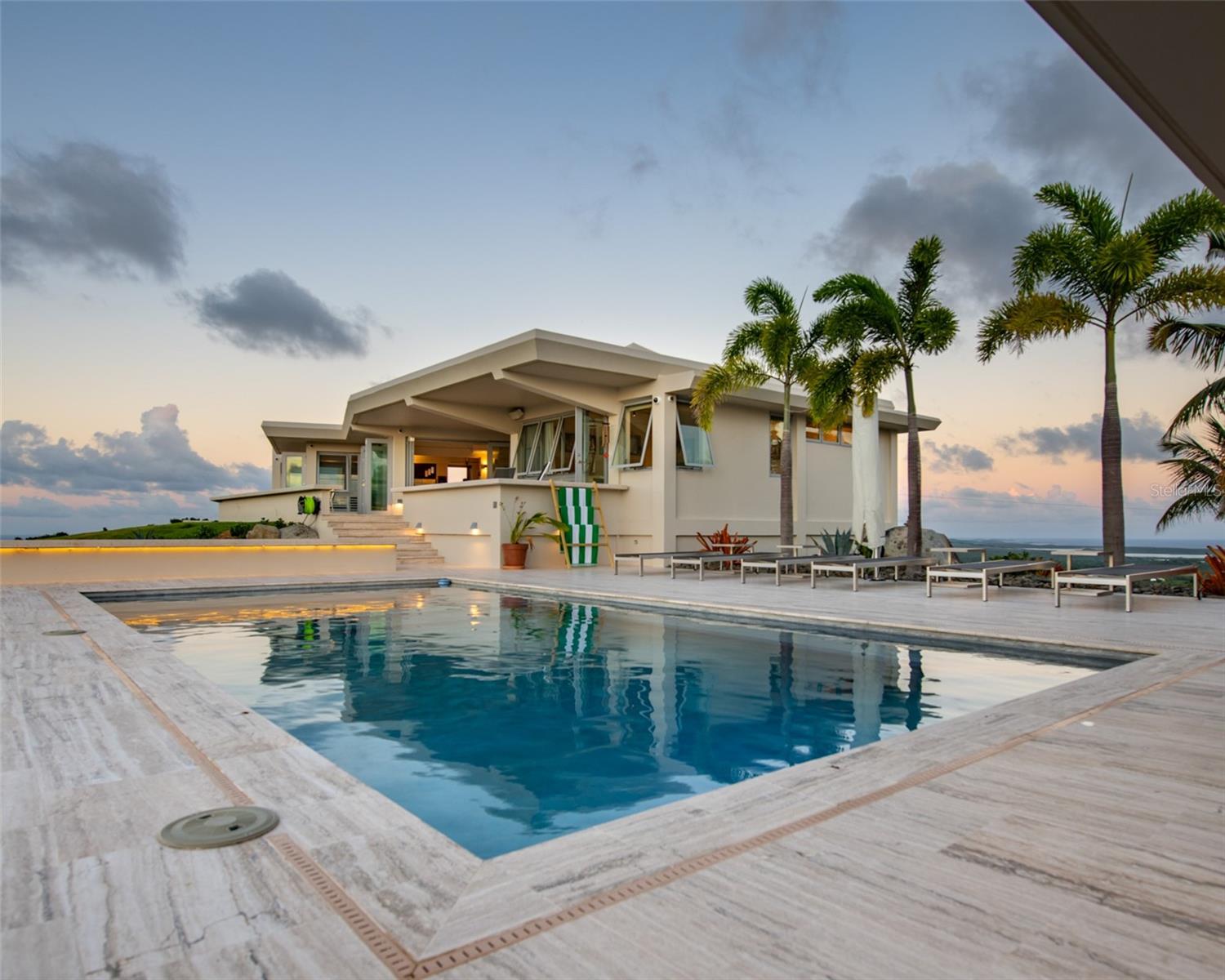 LA LLAVE SECTOR OF PUERTO REAL - Residential