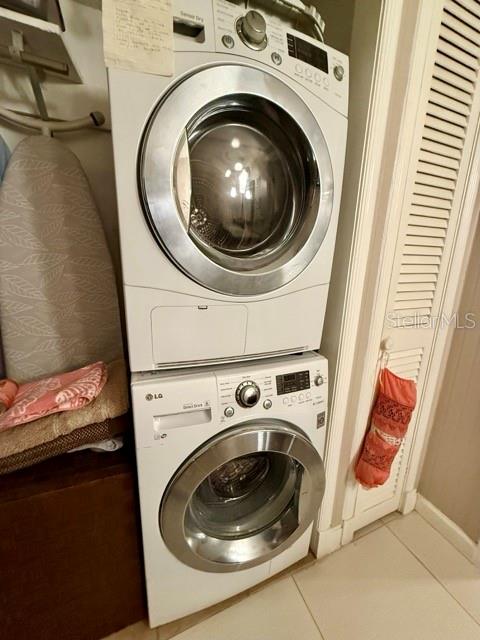 LANDMARK CONDO - Residential Lease