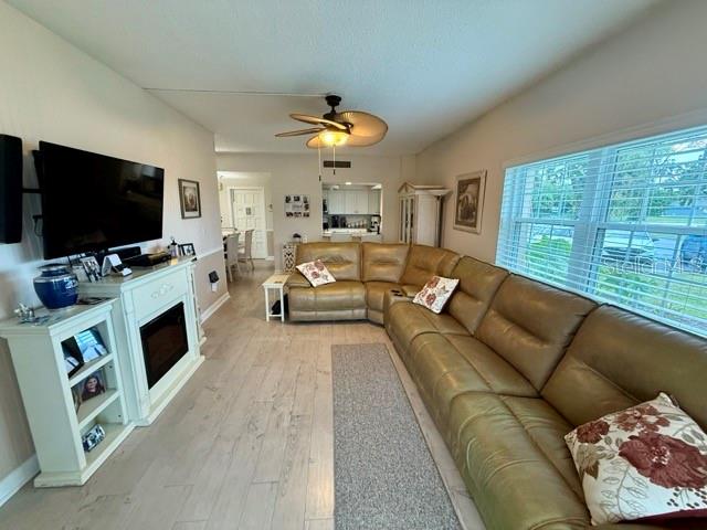 LANDMARK CONDO - Residential Lease