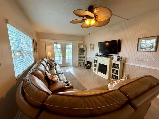 LANDMARK CONDO - Residential Lease