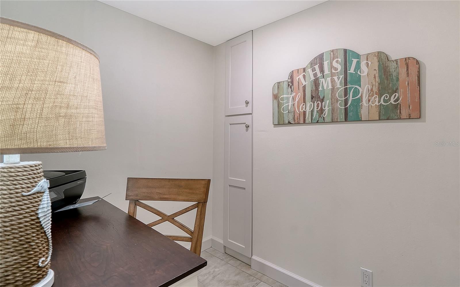 KEY TOWER SOUTH - Residential