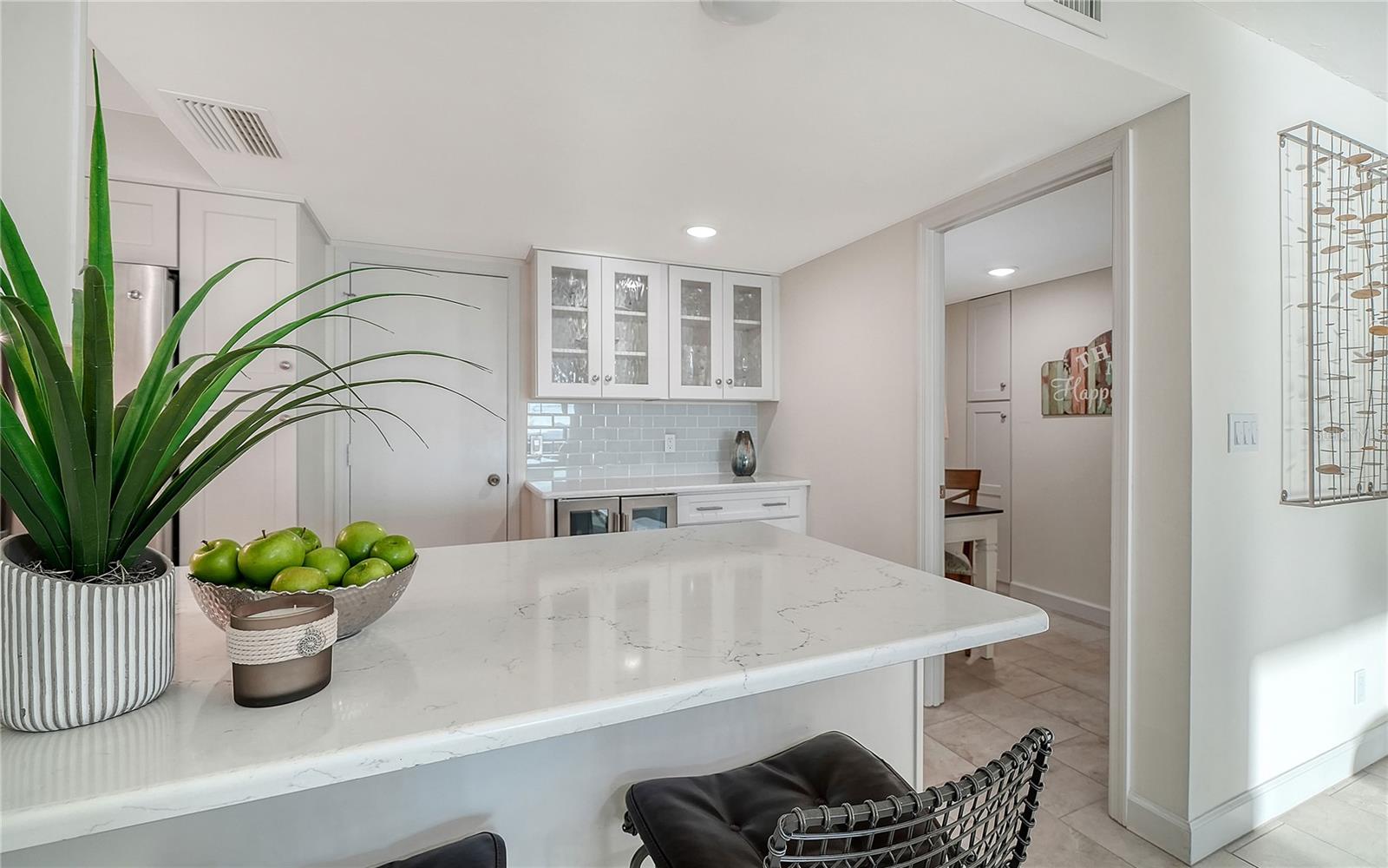 KEY TOWER SOUTH - Residential