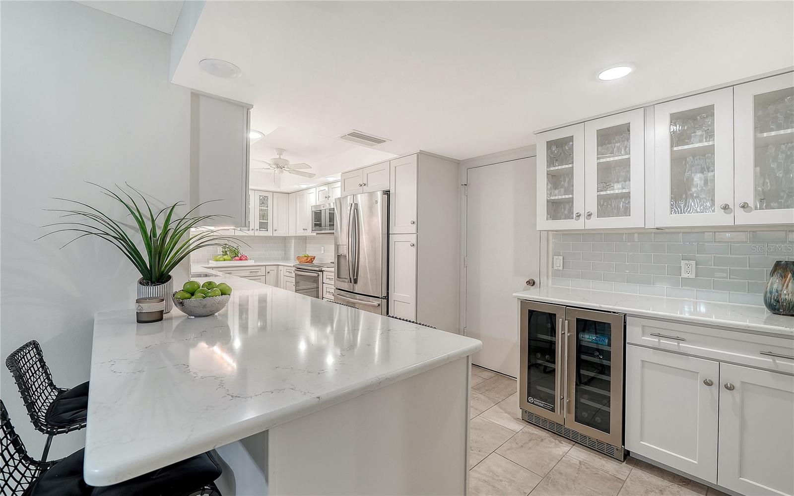 KEY TOWER SOUTH - Residential