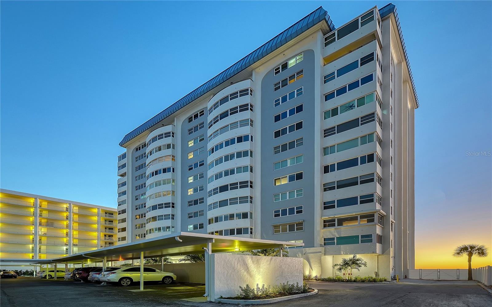 KEY TOWER SOUTH - Residential