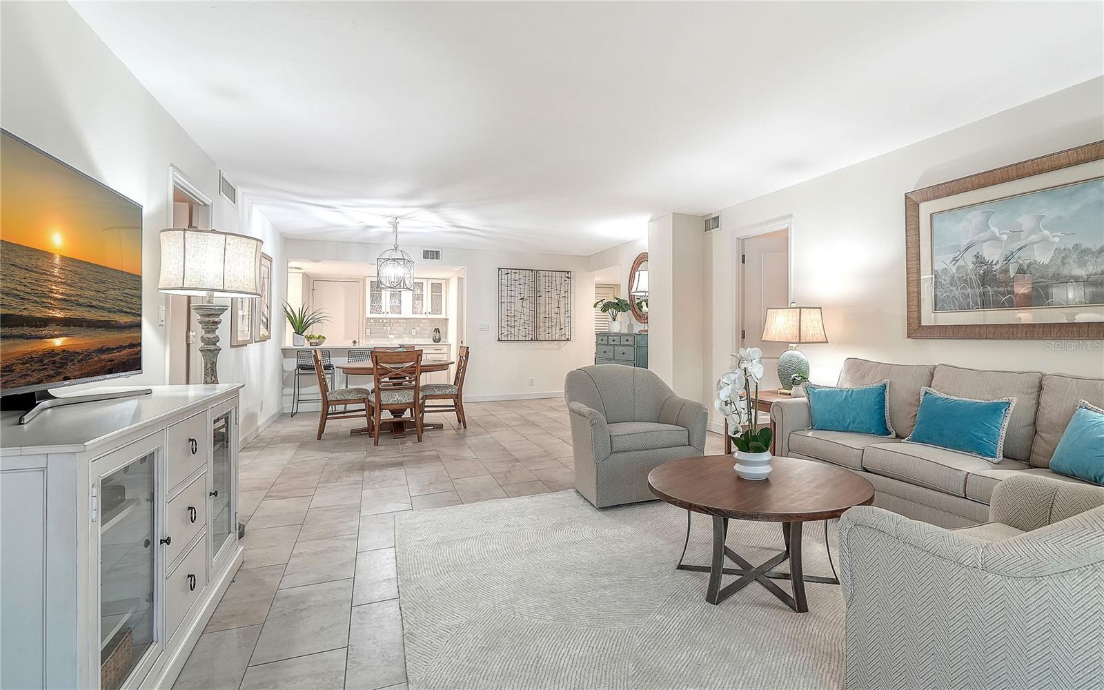 KEY TOWER SOUTH - Residential