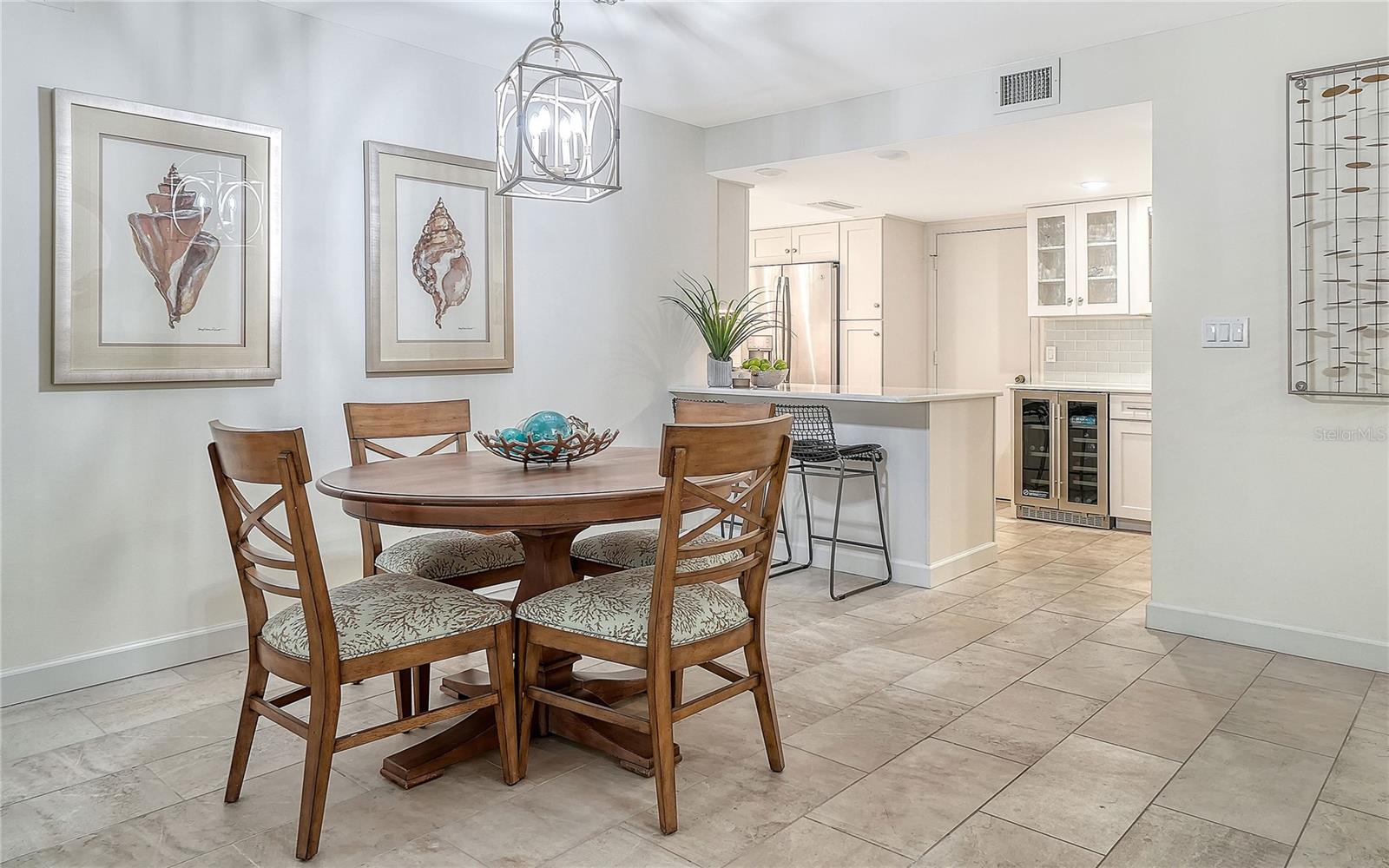 KEY TOWER SOUTH - Residential