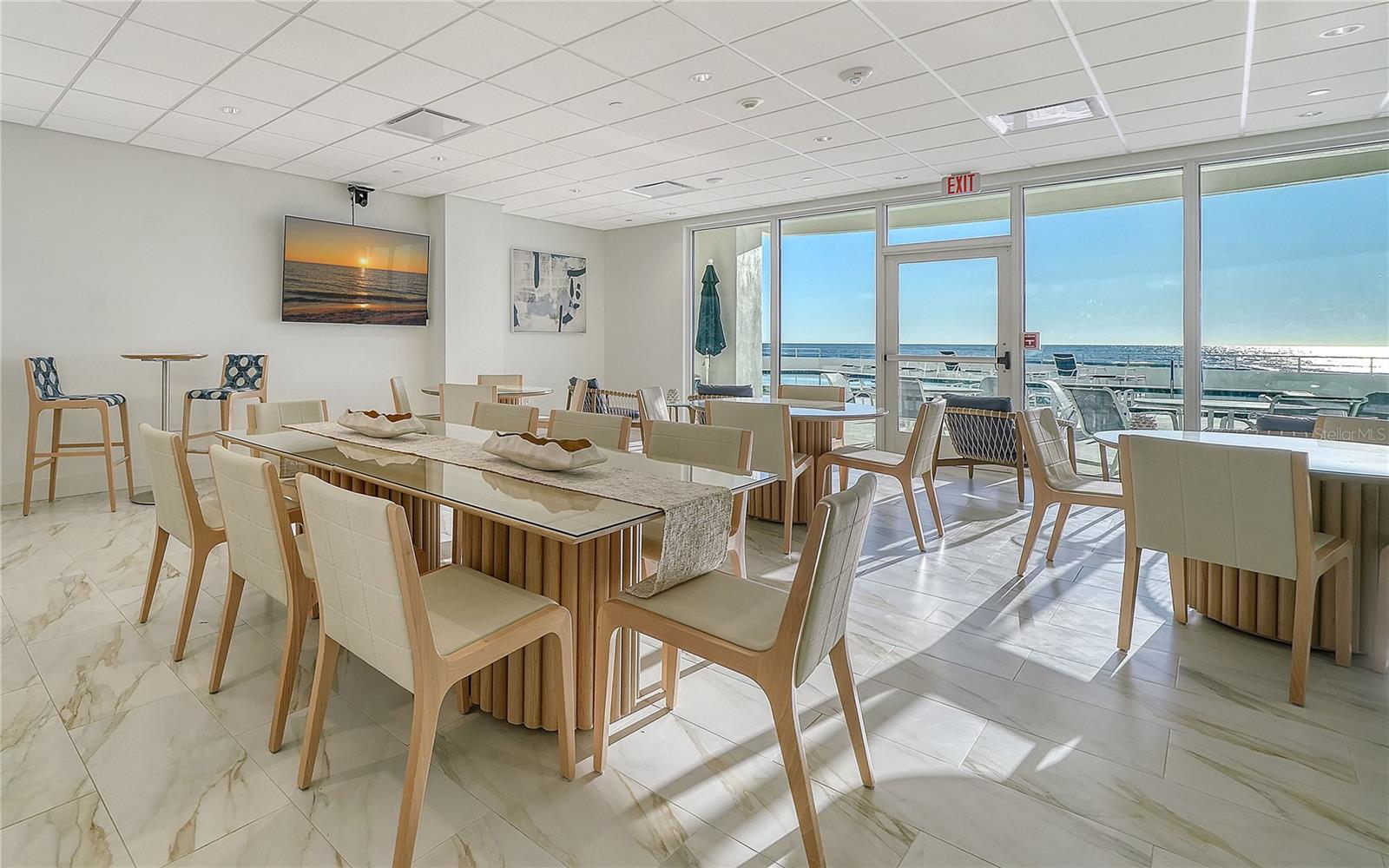 KEY TOWER SOUTH - Residential