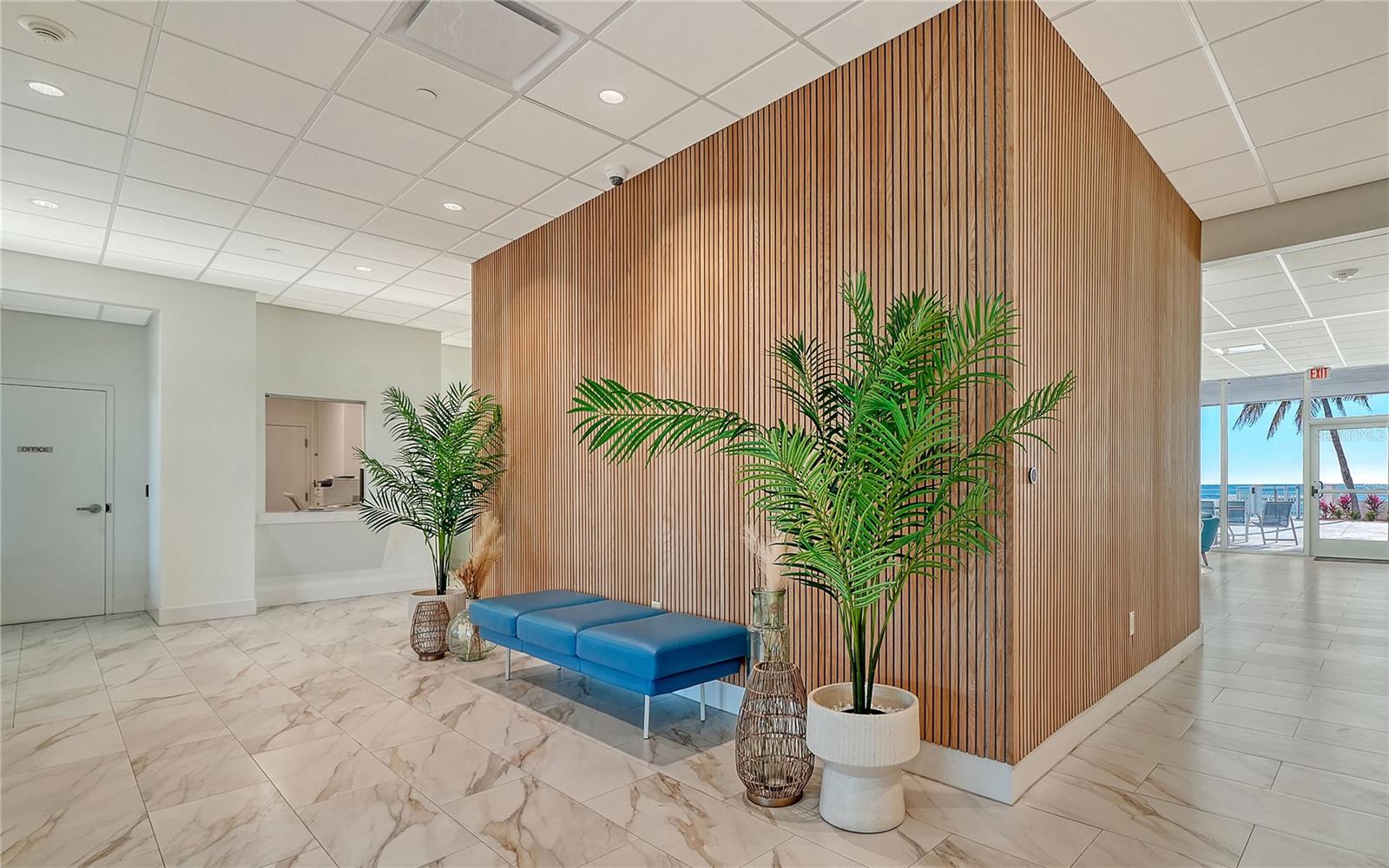 KEY TOWER SOUTH - Residential