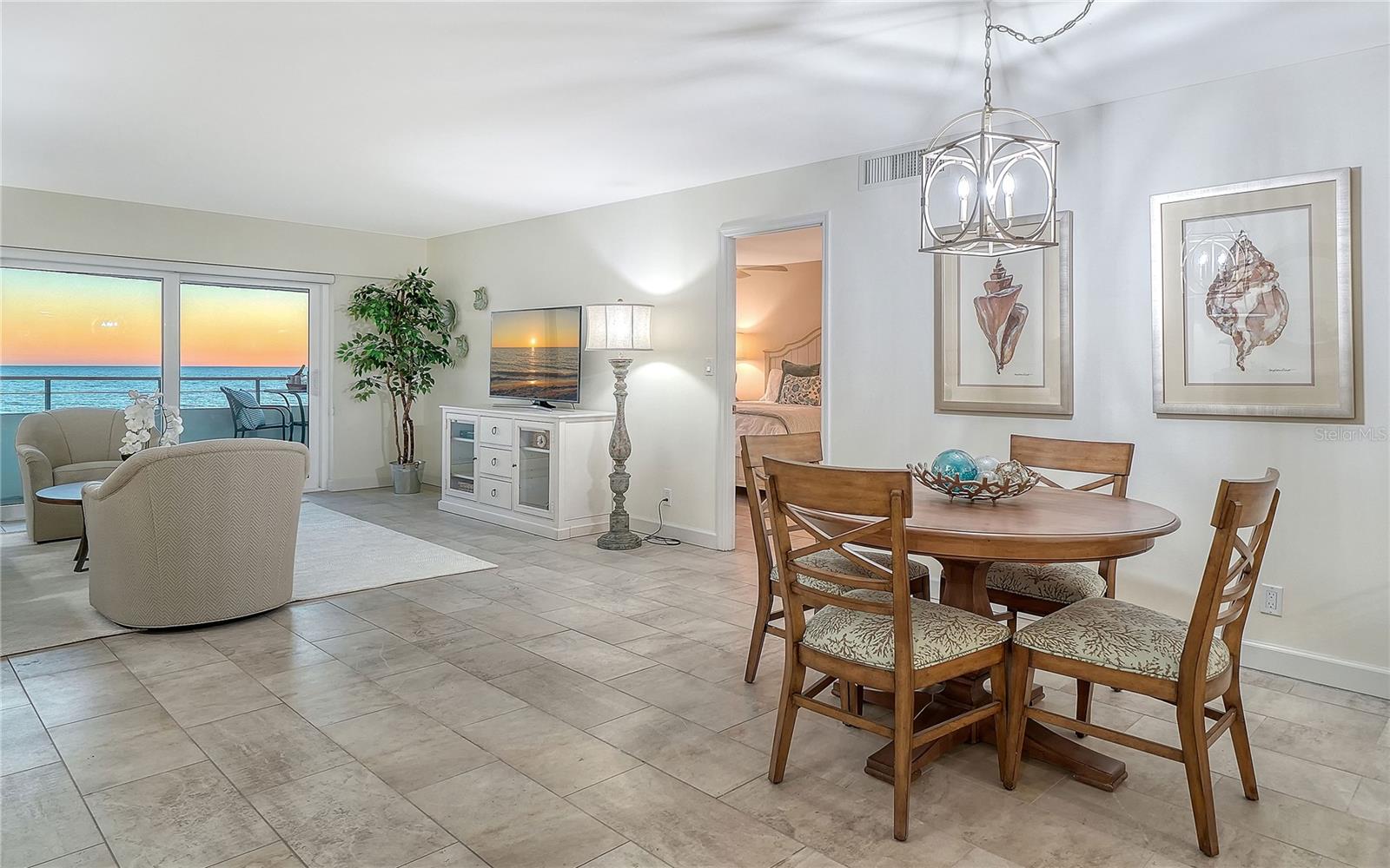 KEY TOWER SOUTH - Residential