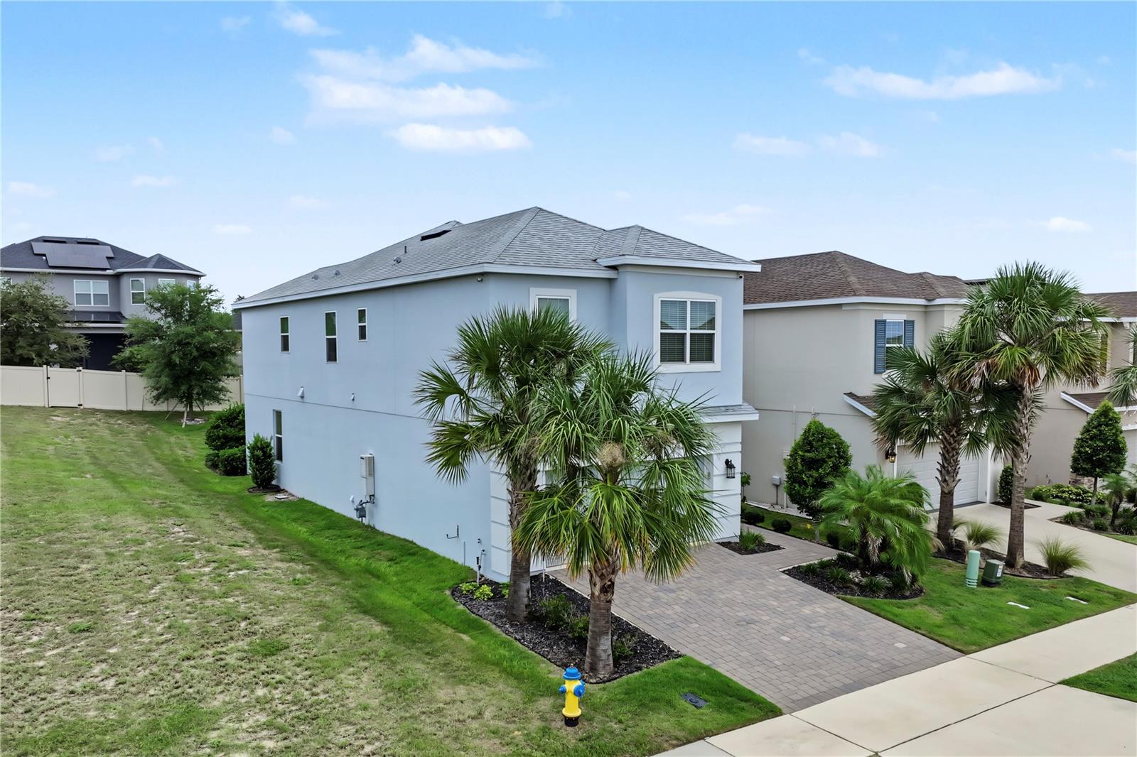 2812 HILLTOP ROAD