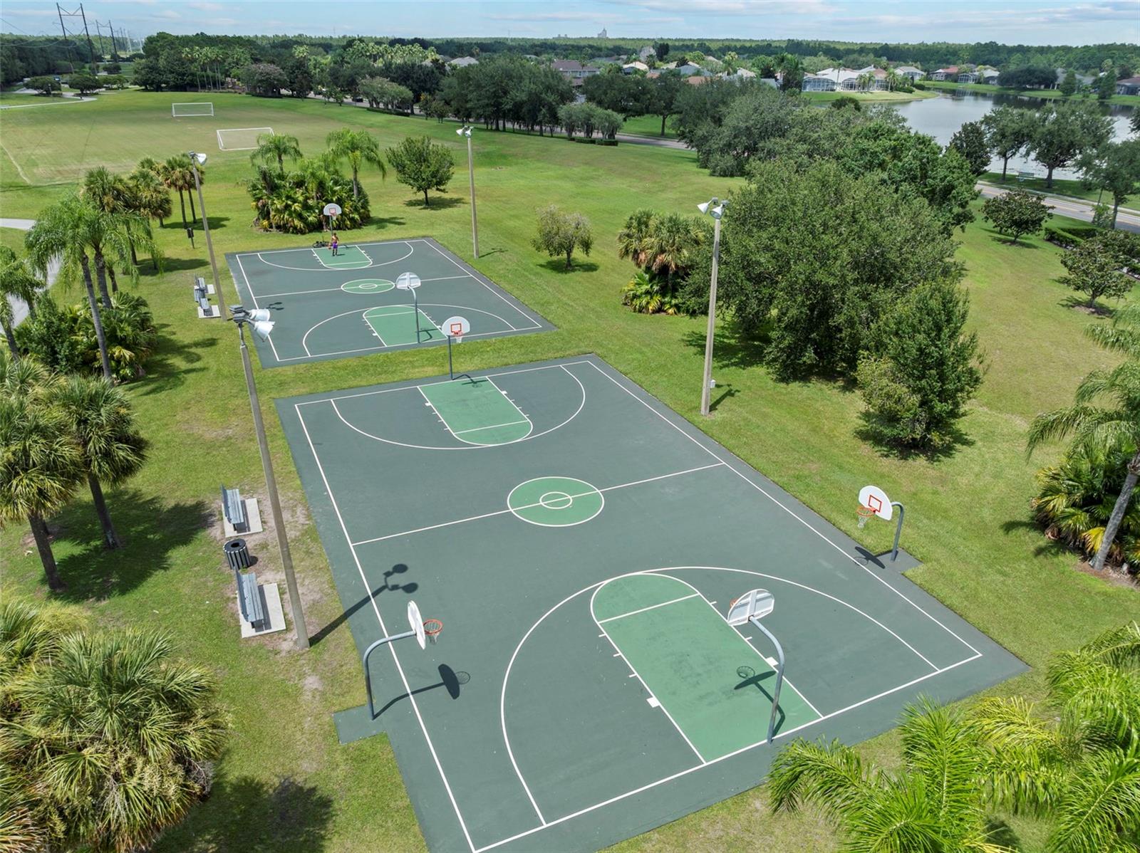 HUNTERS CREEK TR 526 PH 01 - Residential