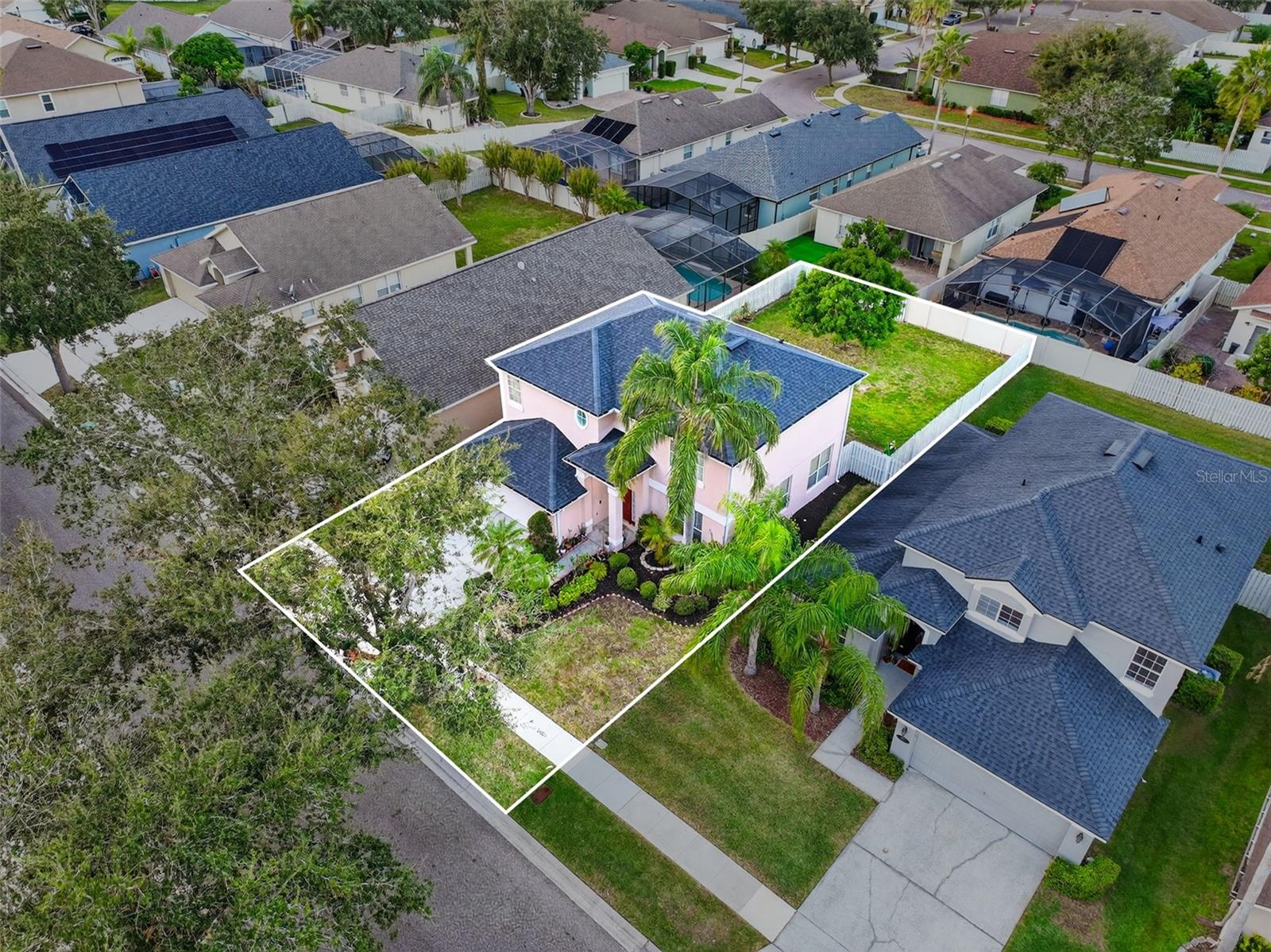 HUNTERS CREEK TR 526 PH 01 - Residential