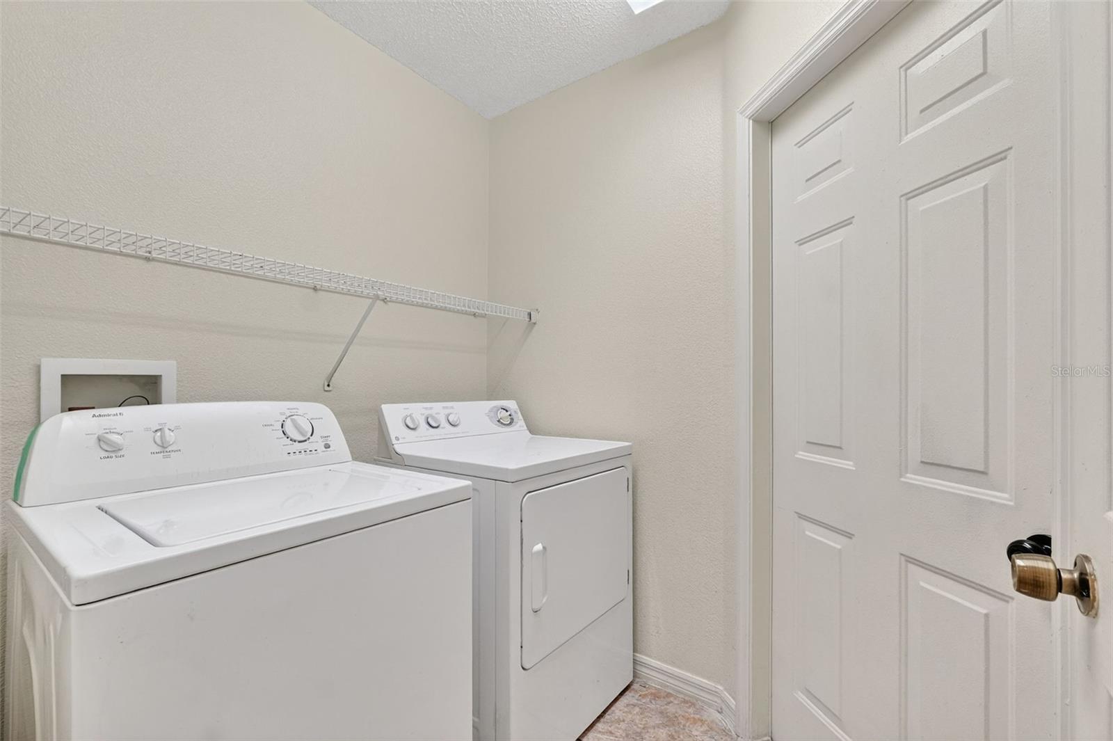 HUNTERS CREEK TR 526 PH 01 - Residential