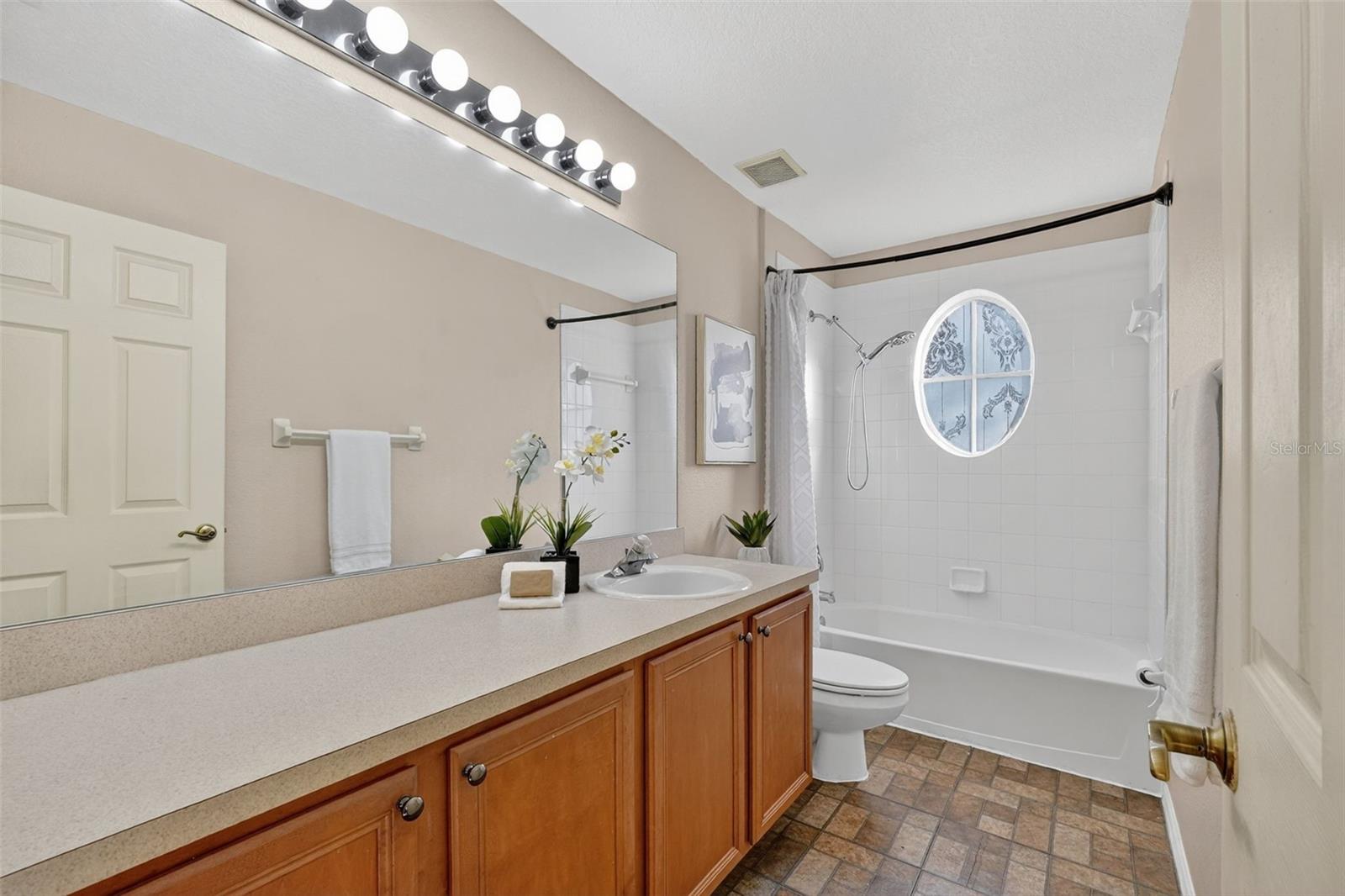 HUNTERS CREEK TR 526 PH 01 - Residential