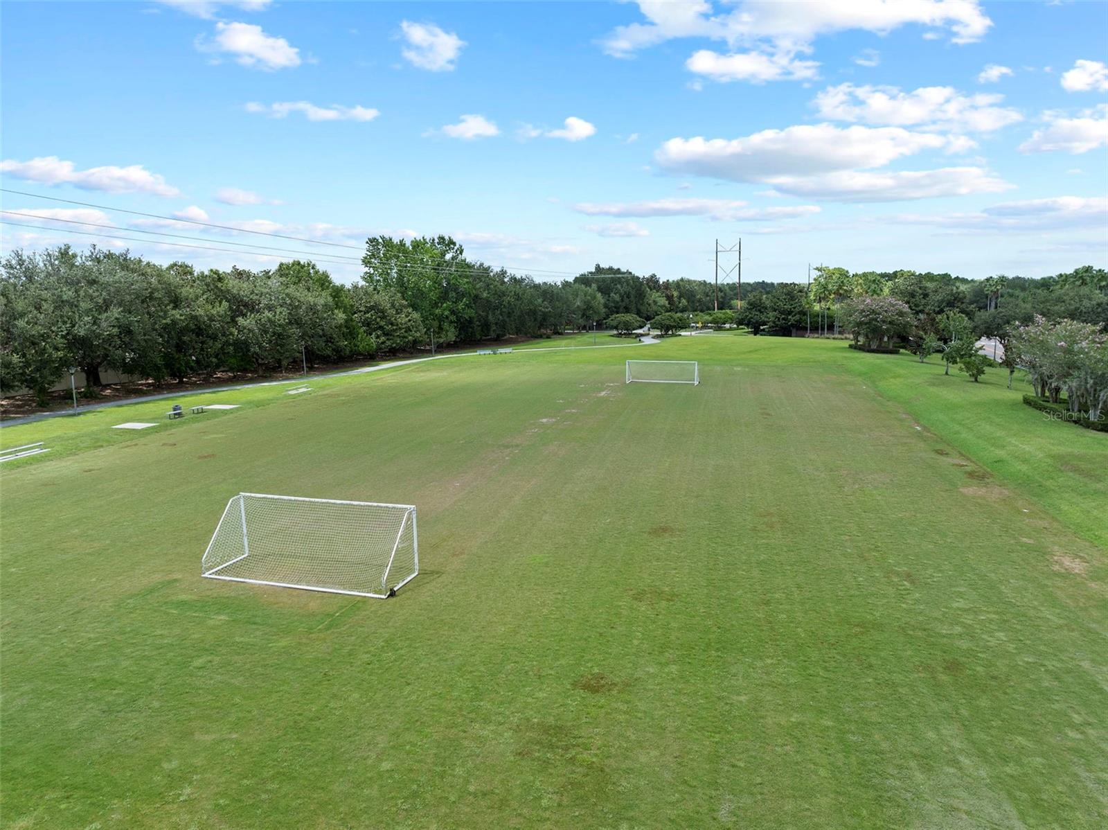 HUNTERS CREEK TR 526 PH 01 - Residential