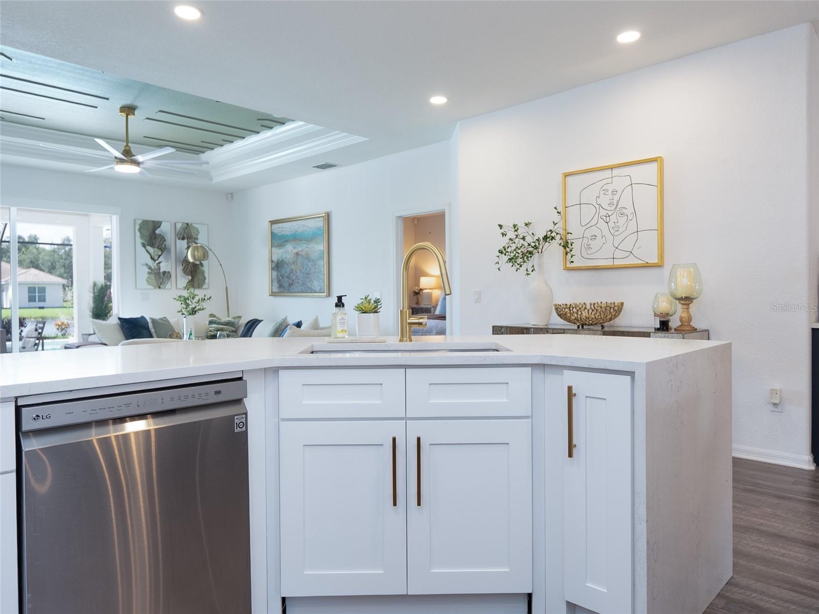 STONEYBROOK AT HERITAGE HARBOUR D-1 - Residential