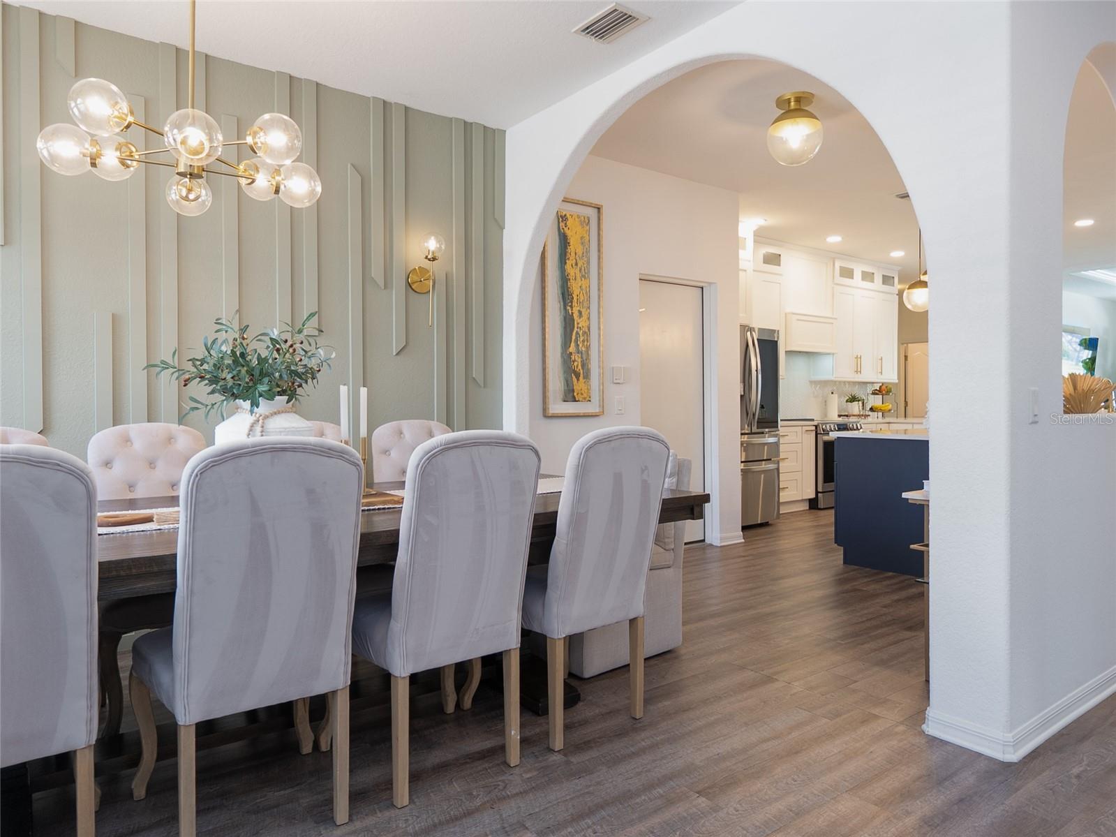 9010 KINGSBURY PLACE