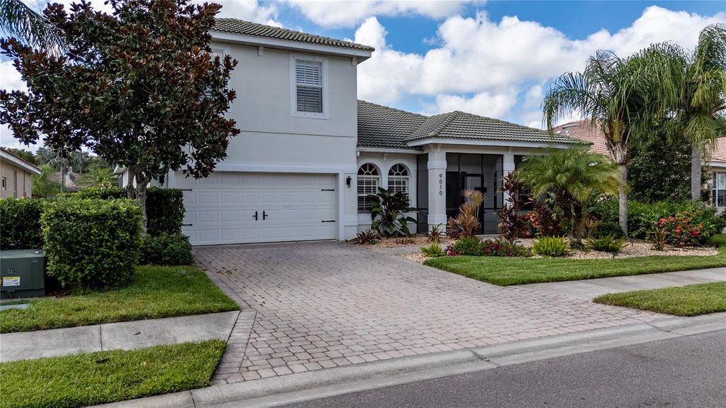 Photo of 9010 Kingsbury Place, Bradenton, FL 34212 (MLS # N6142768)