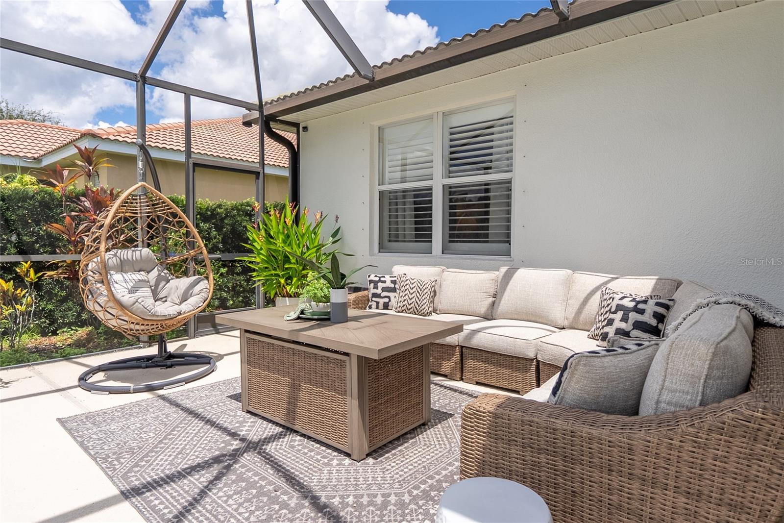 STONEYBROOK AT HERITAGE HARBOUR D-1 - Residential