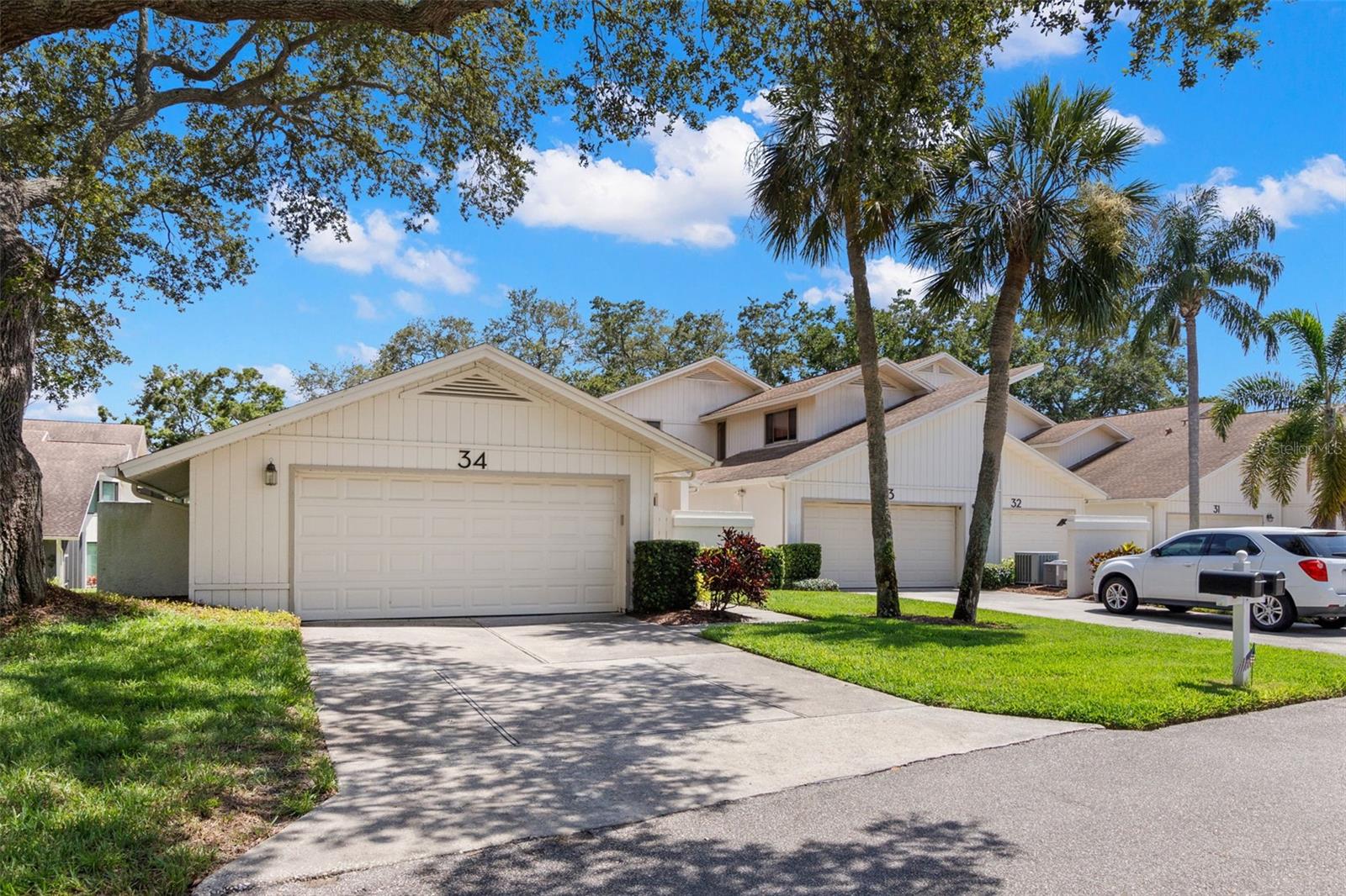 440 LAKEVIEW DRIVE 34