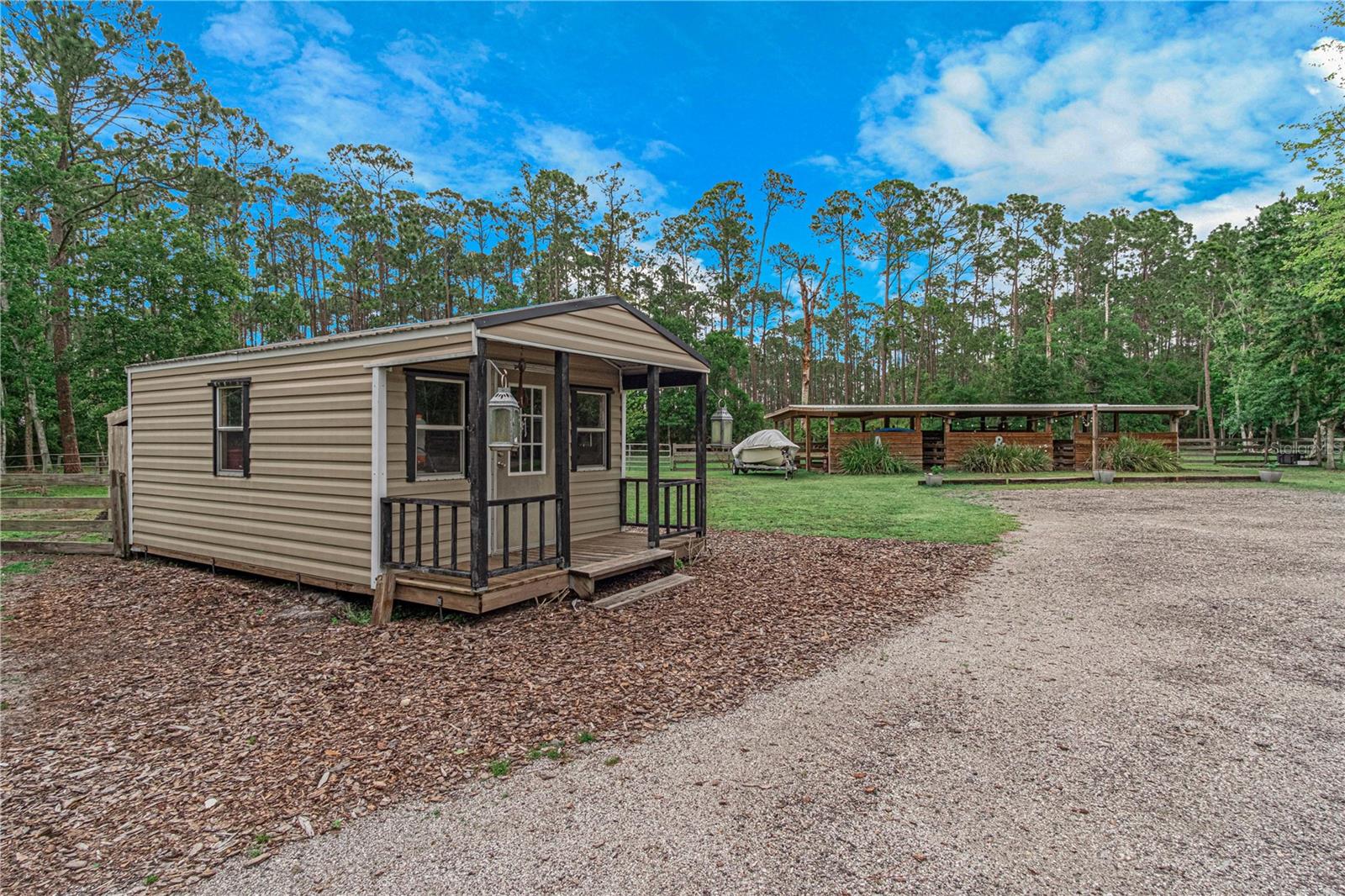 HOWE & CURRIERS ALLOTMENT - Residential