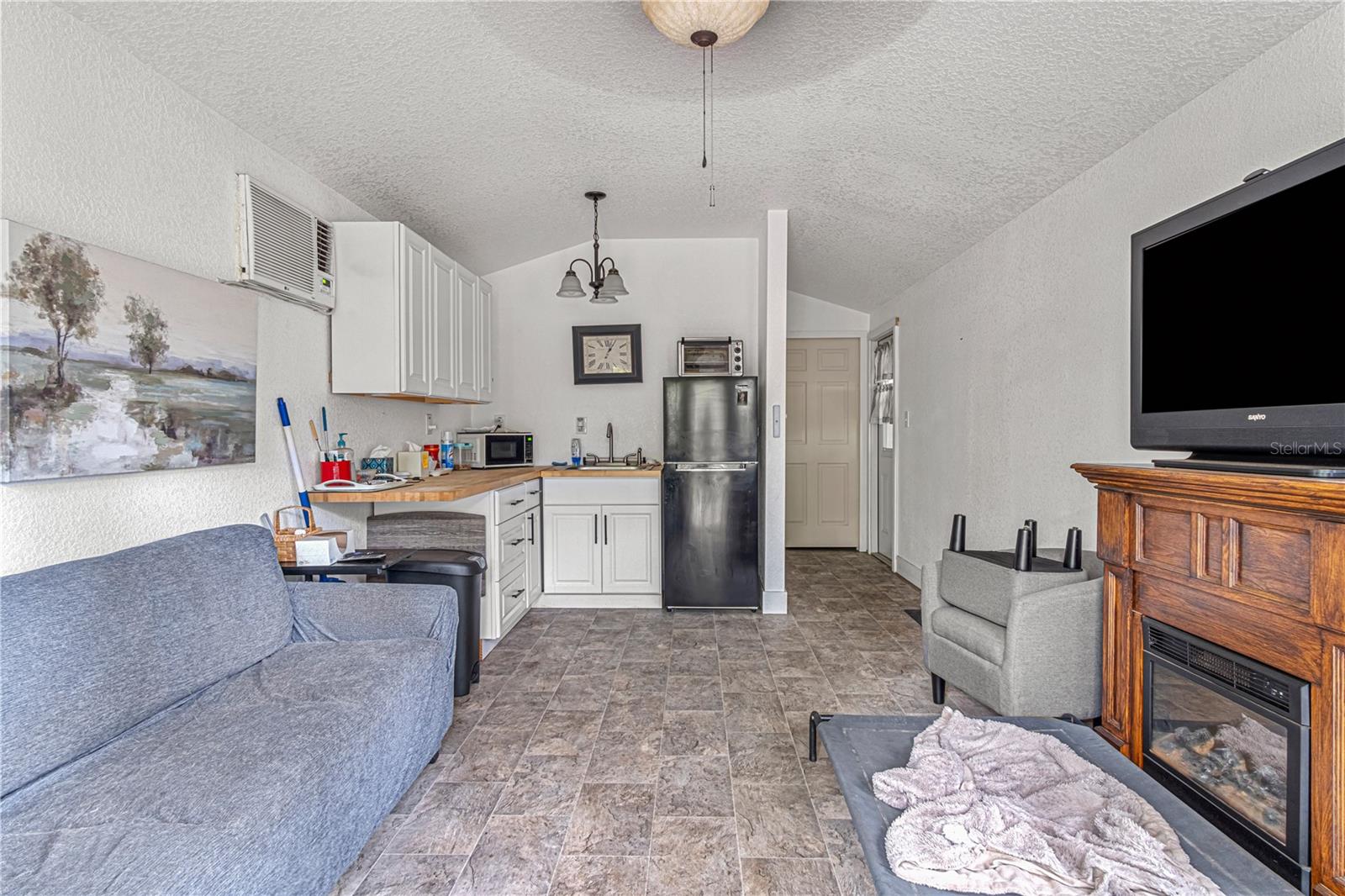 HOWE & CURRIERS ALLOTMENT - Residential