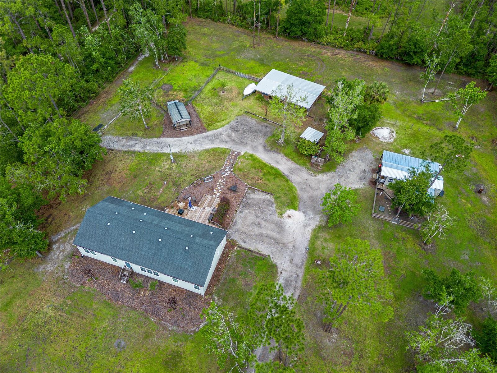 HOWE & CURRIERS ALLOTMENT - Residential