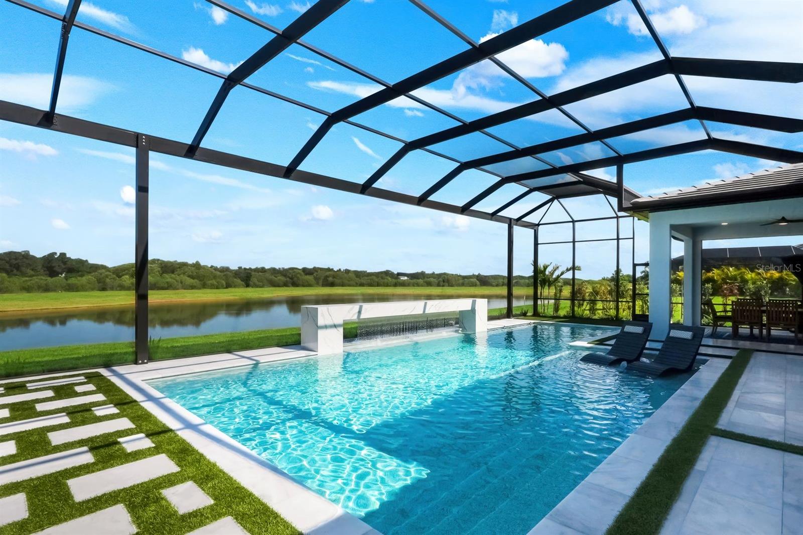 2428 WATERFRONT CIRCLE