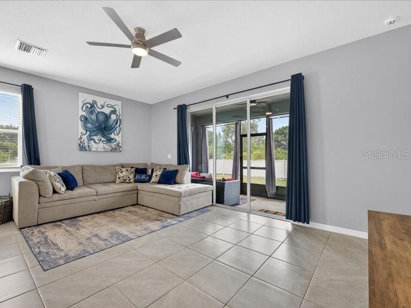 416 MANGROVE SHADE CIRCLE