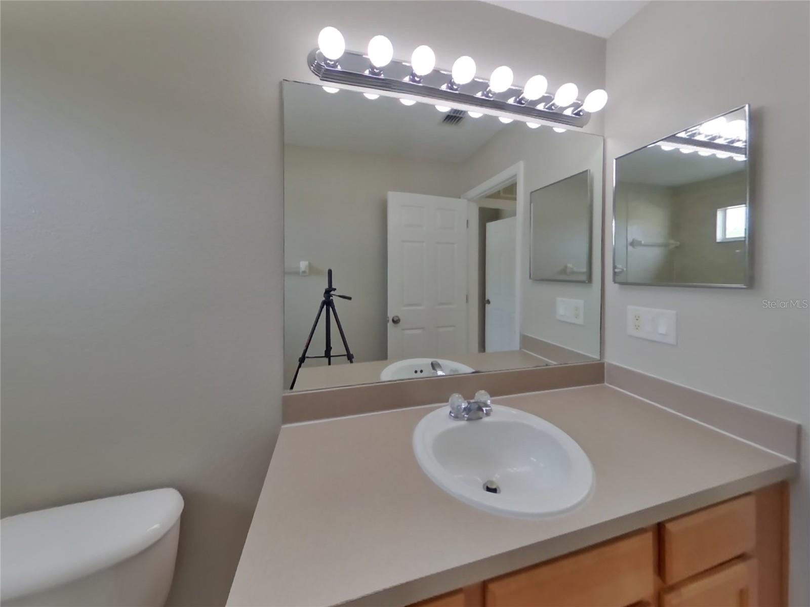 PALM COVE PH 2 - Residential Lease