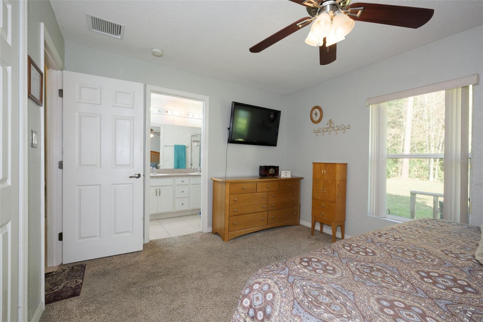 QUAIL HOLLOW - Residential