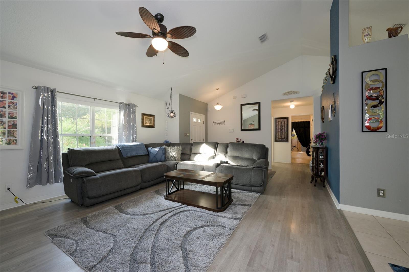 QUAIL HOLLOW - Residential