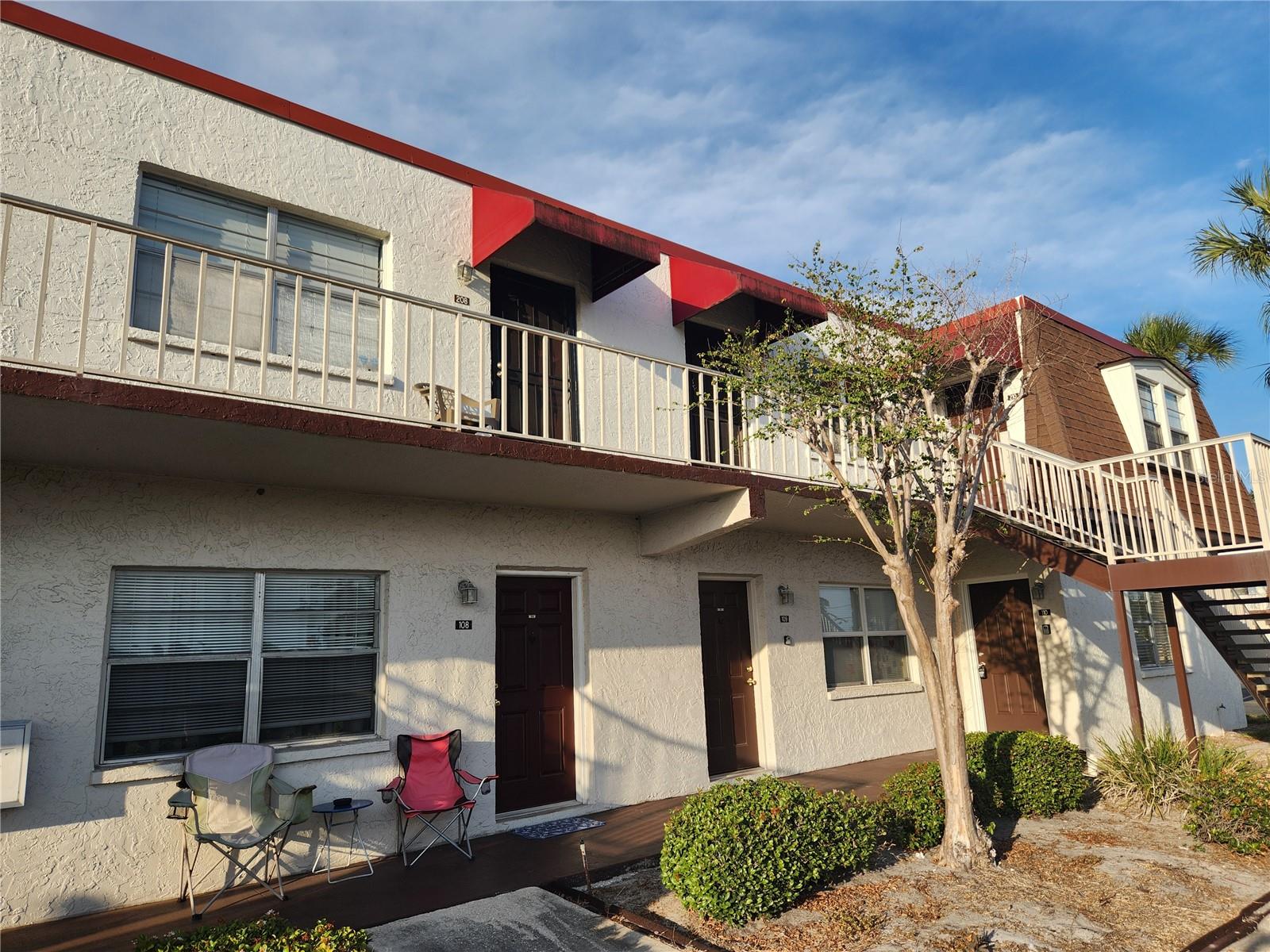 9101 W HILLSBOROUGH AVENUE I209