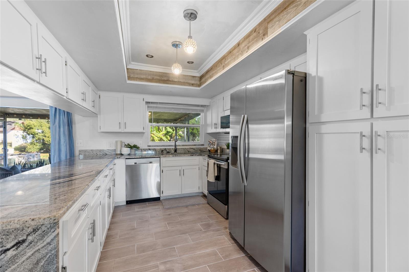 LAKE KEEN ESTATES - Residential