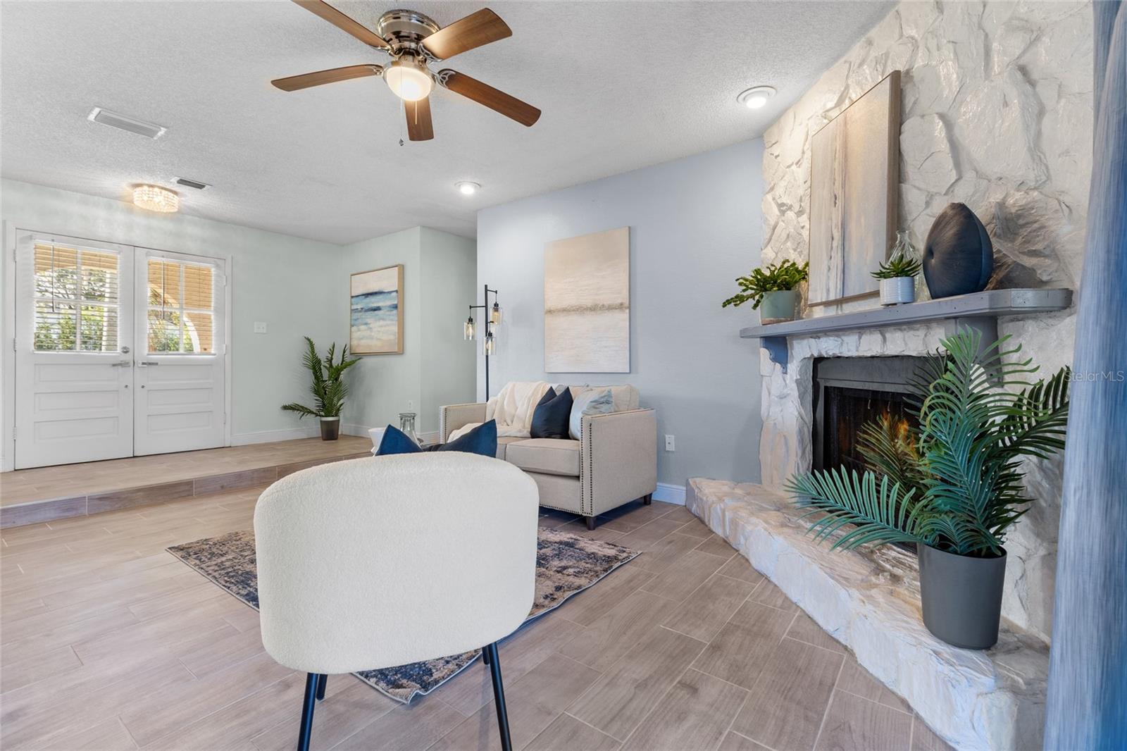 LAKE KEEN ESTATES - Residential