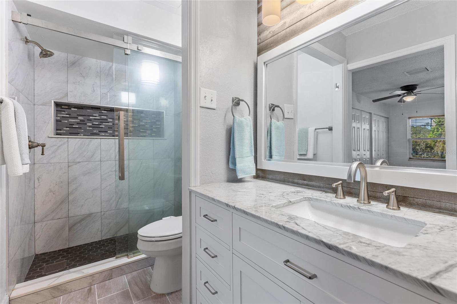 LAKE KEEN ESTATES - Residential