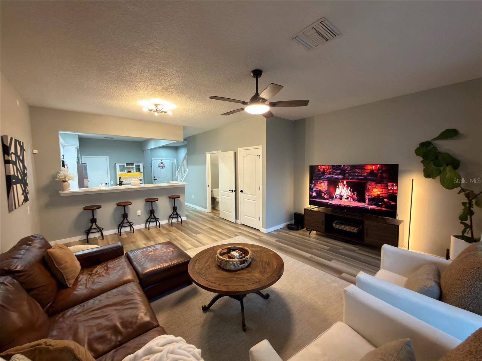 BAY AT CYPRESS CREEK - Residential