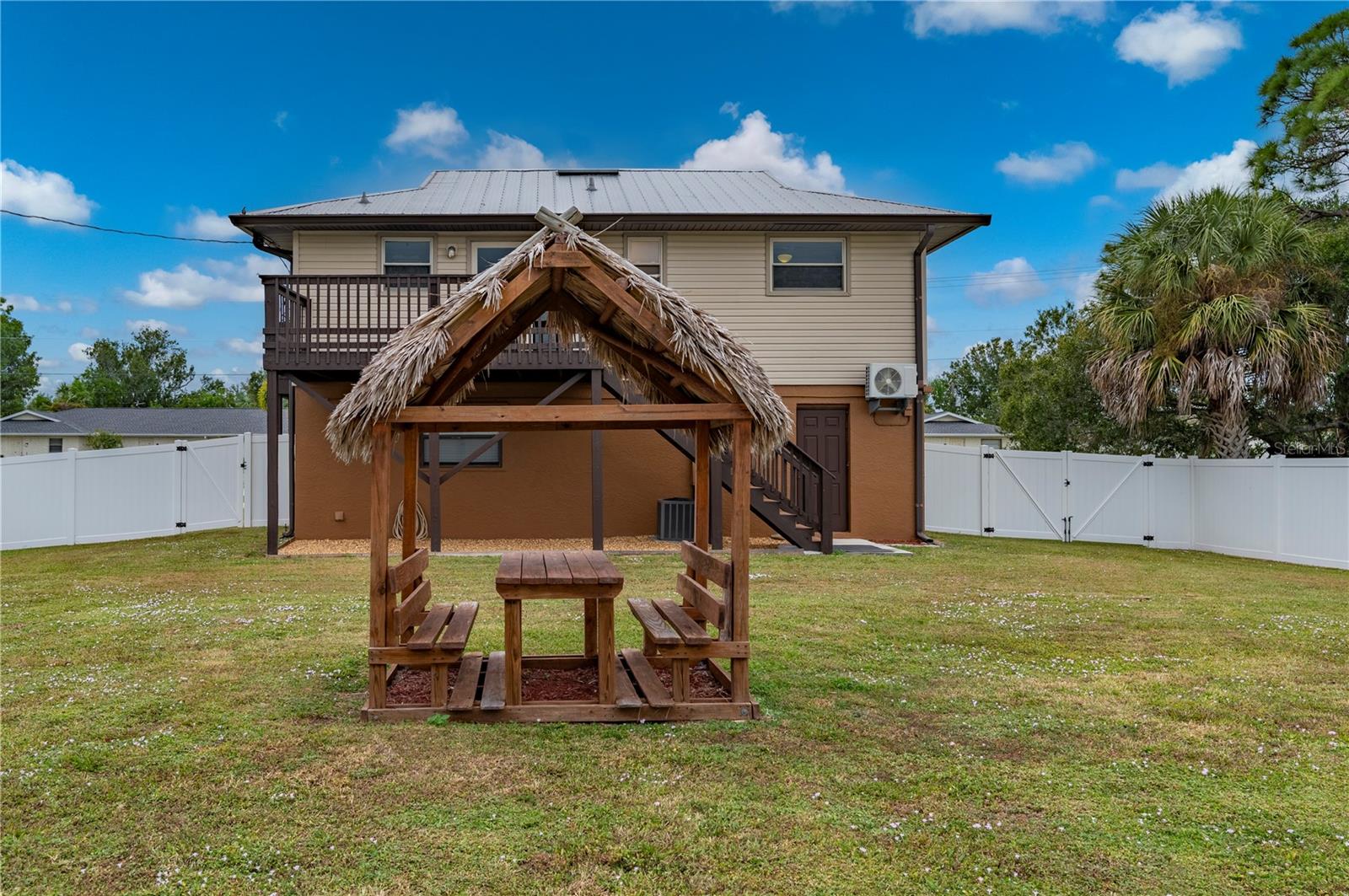 AQUI ESTATE UNIT 01 - Residential