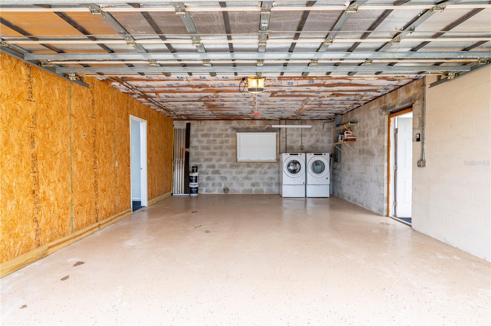 AQUI ESTATE UNIT 01 - Residential