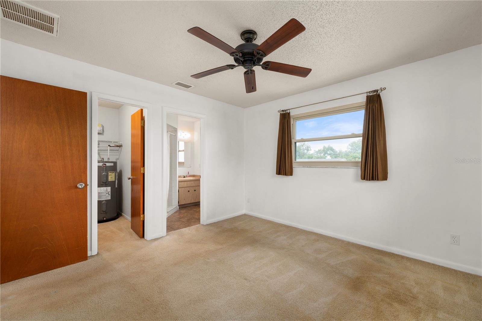 AQUI ESTATE UNIT 01 - Residential