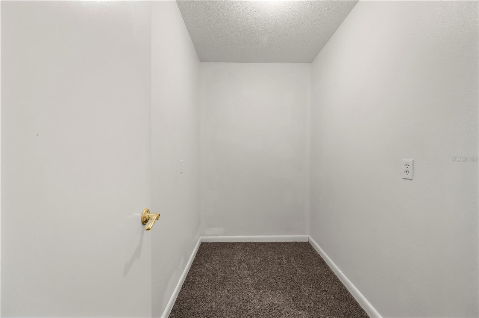 AQUI ESTATE UNIT 01 - Residential